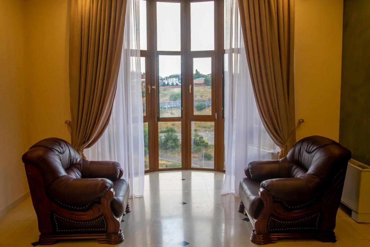 Nor Dzoraberd Hotel Complex Jerevan Exteriör bild