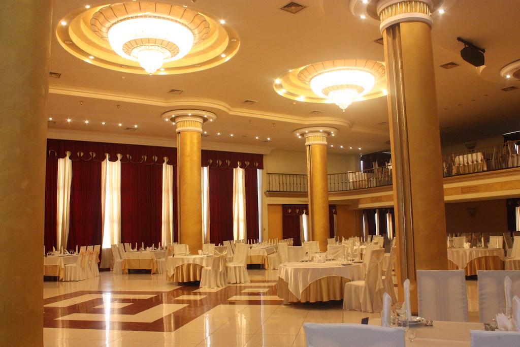 Nor Dzoraberd Hotel Complex Jerevan Exteriör bild
