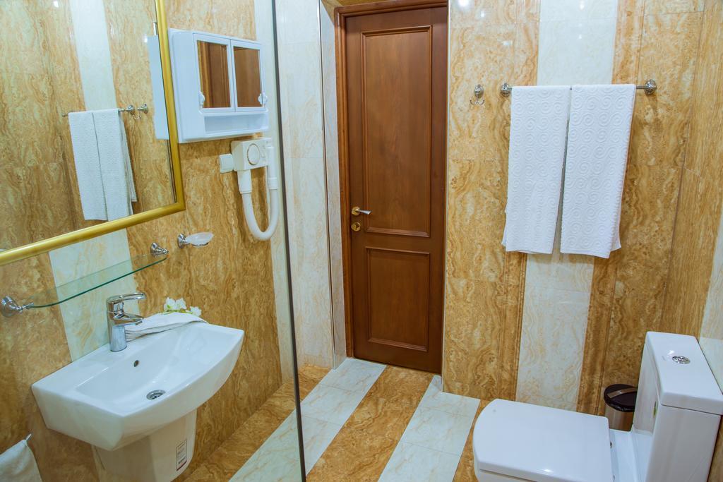 Nor Dzoraberd Hotel Complex Jerevan Exteriör bild
