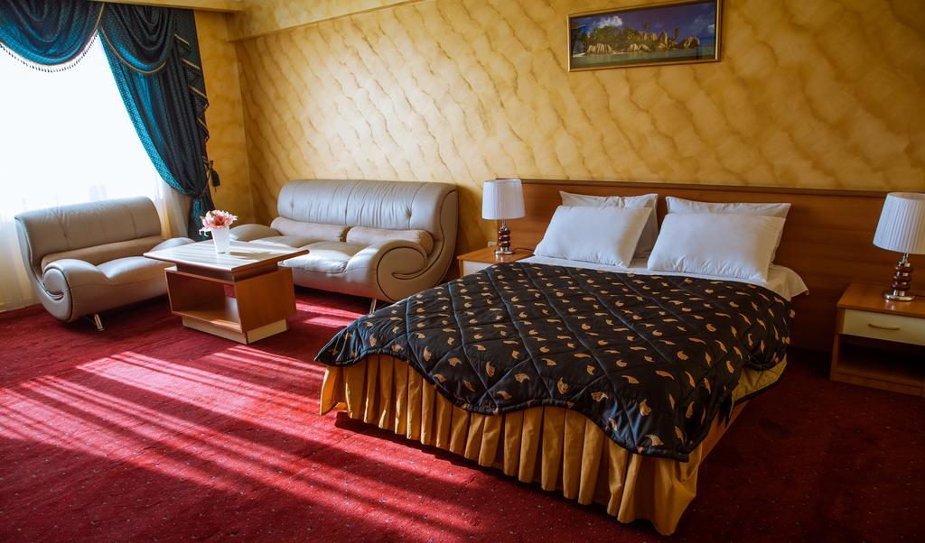 Nor Dzoraberd Hotel Complex Jerevan Exteriör bild