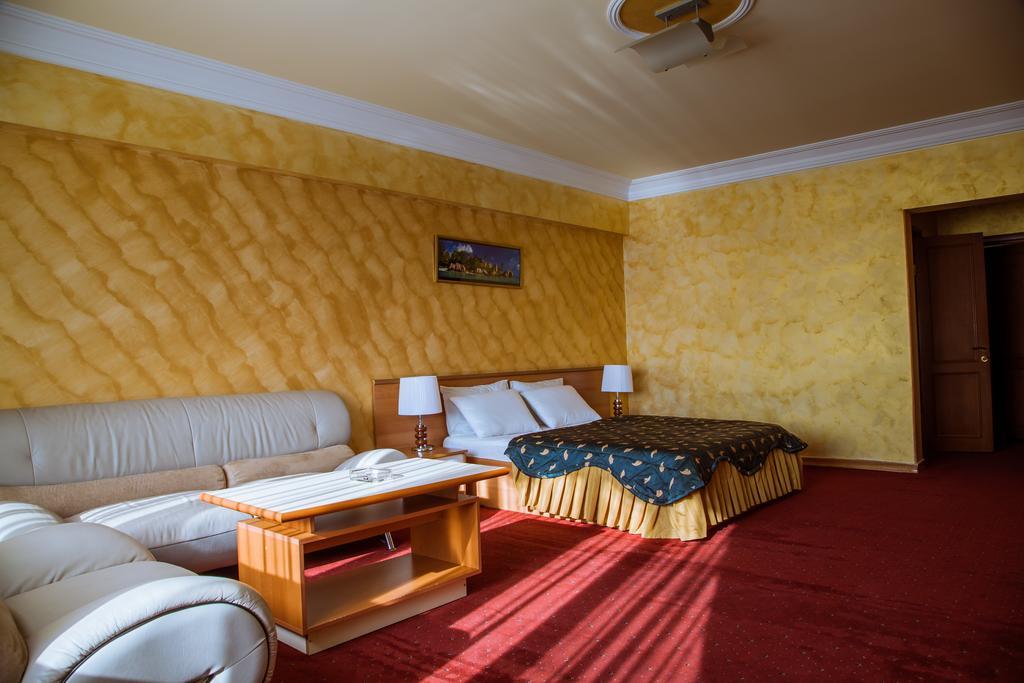 Nor Dzoraberd Hotel Complex Jerevan Exteriör bild